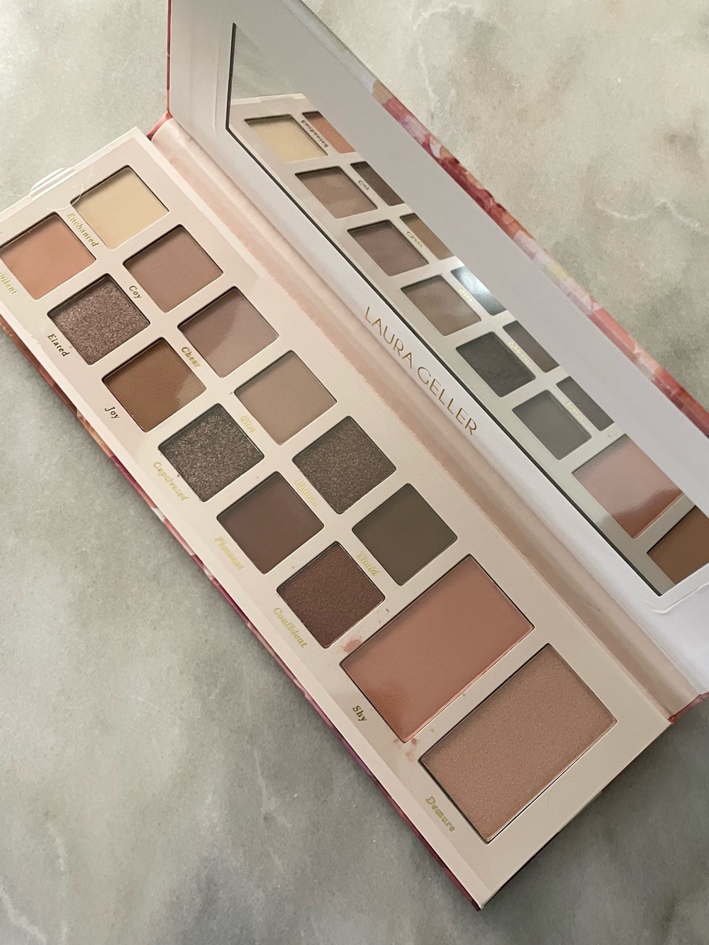 Laura Geller Blushing Beauty 12 Eyeshadows, 1 Highlighter & 1 Blush Palette - Picture 4 of 7
